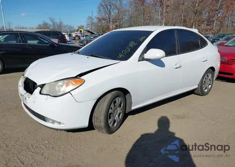 2010 Hyundai Elantra Gls z USA, uszkodzony, nr VIN KMHDU4AD5AU195369